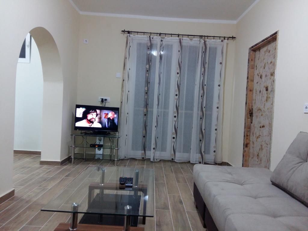 Rijeka Crnojevića Apartment Radovan מראה חיצוני תמונה