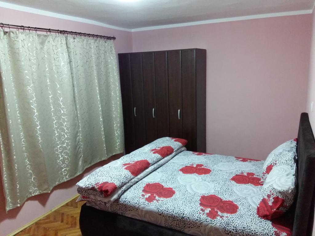 Rijeka Crnojevića Apartment Radovan מראה חיצוני תמונה